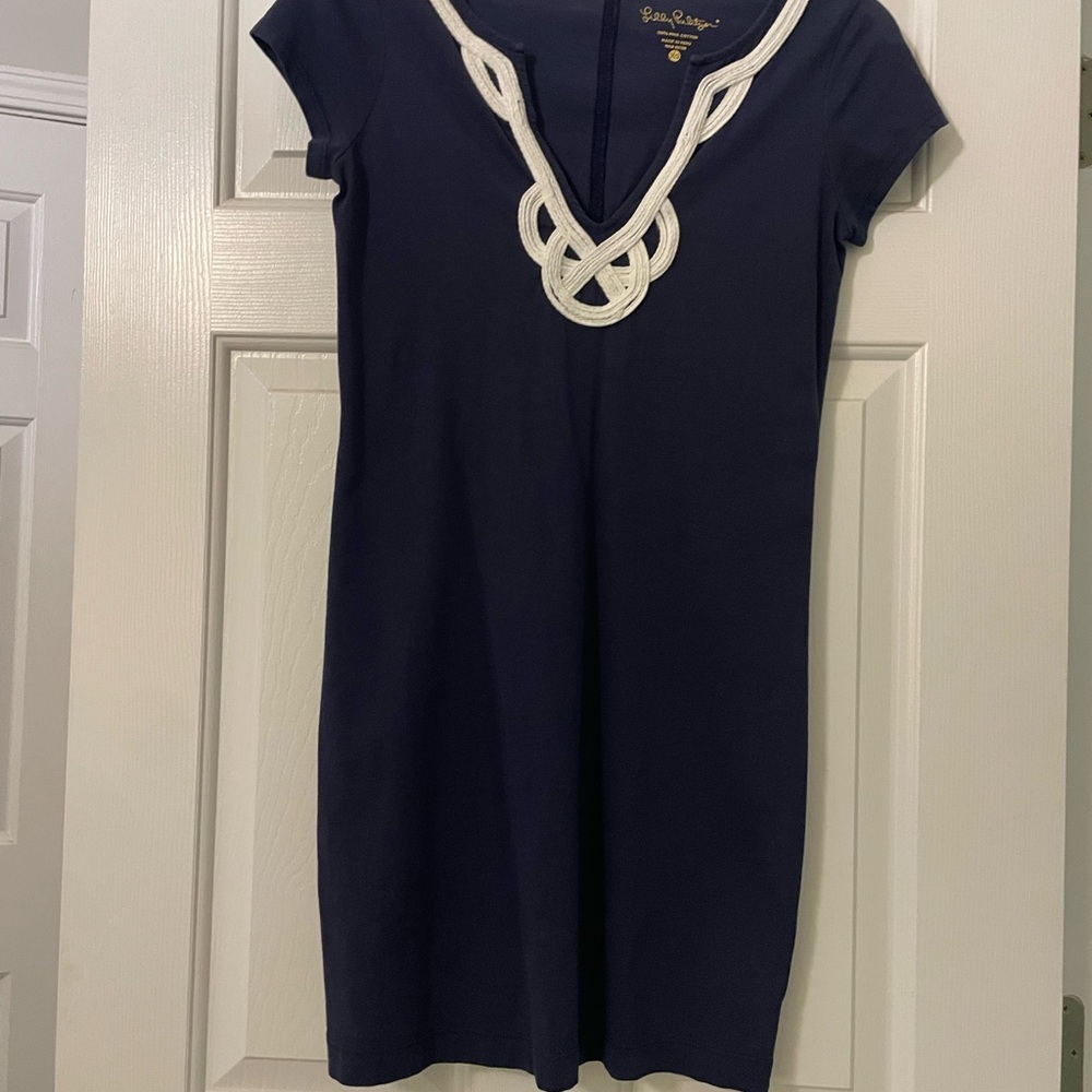 Lilly Pulitzer XS Signature  Navy Dress with White Trim